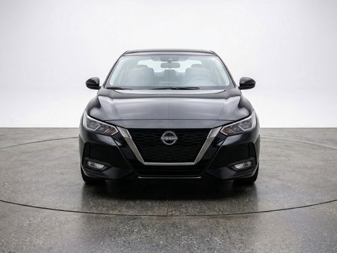 Used 2025 Nissan Sentra SV FWD image 1