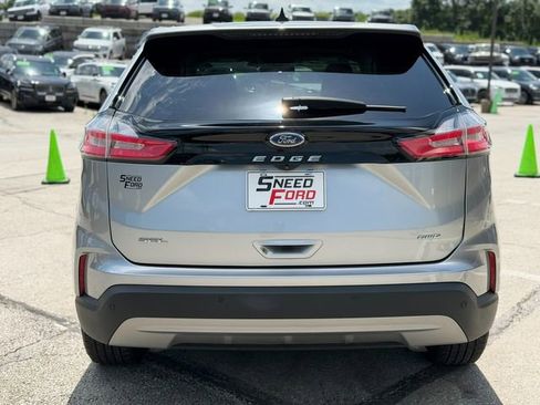 Used 2022 Ford Edge SEL w/ Convenience Package AWD/4WD image 6