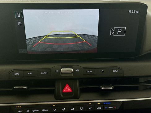 Used 2025 Kia K4 LXS image 23