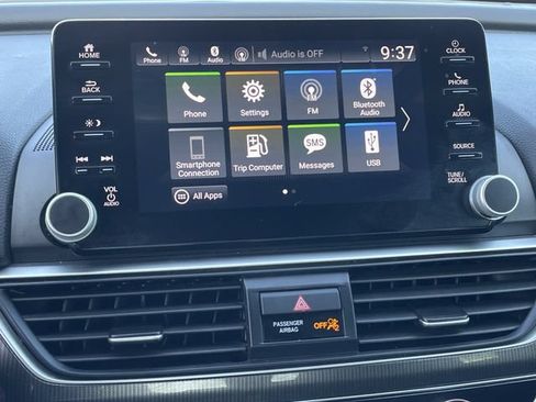 Used 2020 Honda Accord Sport image 17