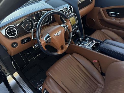 Used 2016 Bentley Continental GT image 19