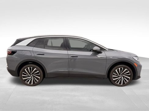Used 2023 Volkswagen ID.4 Pro S Plus AWD/4WD image 9