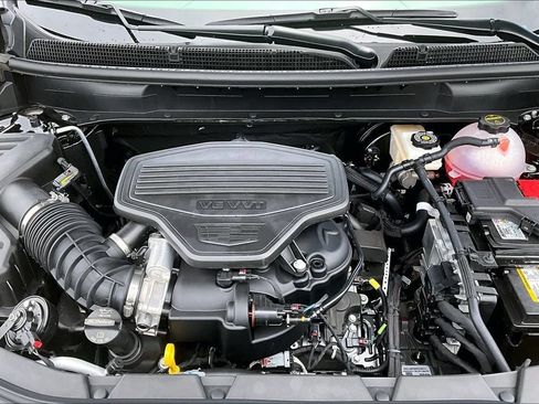 New 2026 Cadillac XT5 Premium Luxury w/ Driver Assist Package FWD image 11