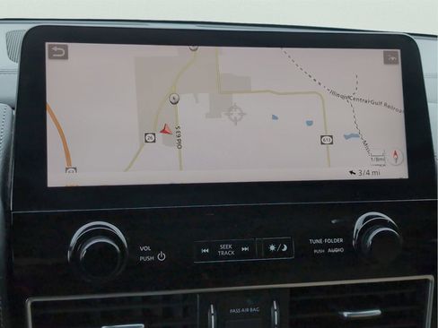 Used 2021 Nissan Armada Platinum w/ Captain's Chairs Package image 17