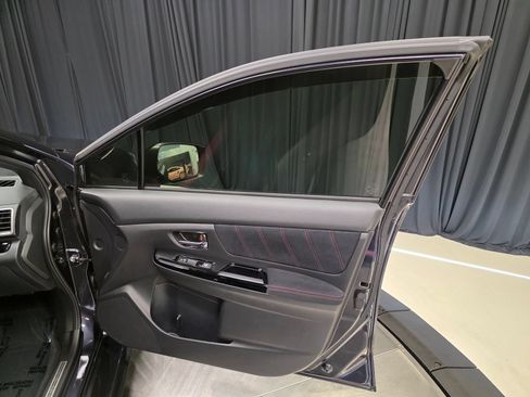 Used 2019 Subaru WRX STI AWD/4WD image 33