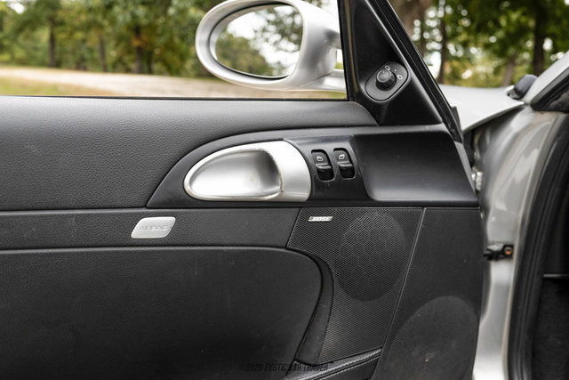 Used 2005 Porsche Boxster S RWD image 47