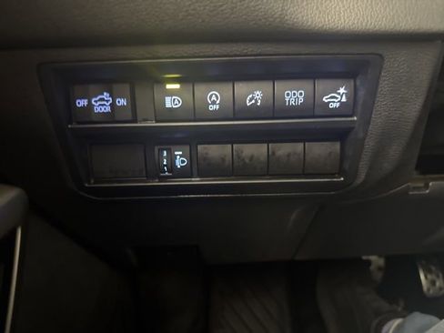 Used 2024 Toyota Tundra Limited w/ TRD Off-Road Package image 21