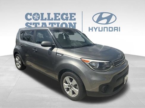 Used 2019 Kia Soul FWD image 6