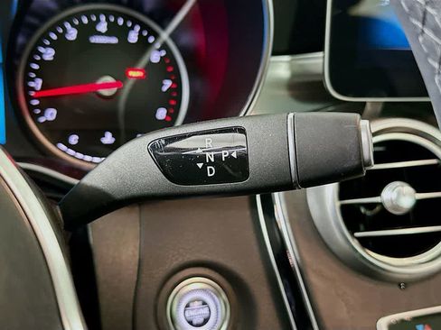Used 2020 Mercedes-Benz C 300 Sedan image 18