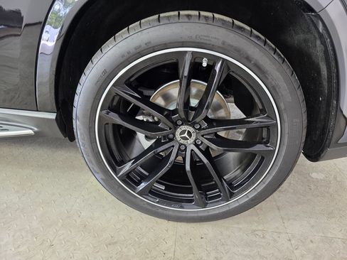Certified 2025 Mercedes-Benz GLS 580 4MATIC image 19