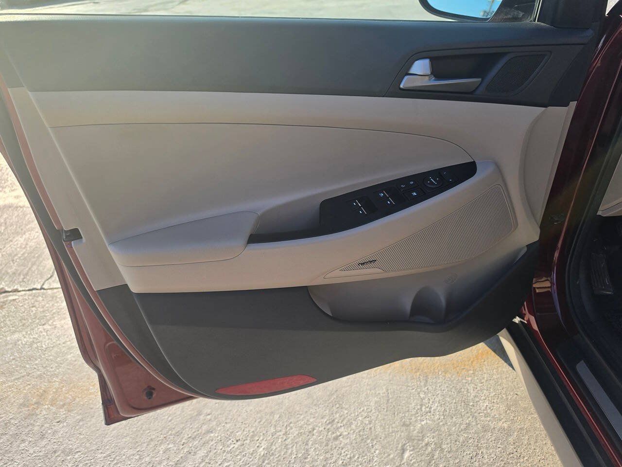 Used 2018 Hyundai Tucson Limited w/ Ultimate Package 02 AWD/4WD image 12