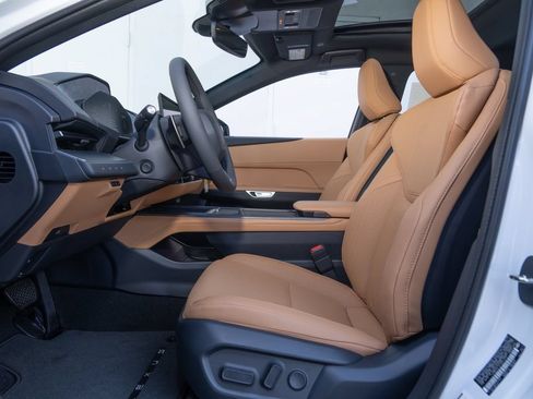 New 2026 Lexus ES 350e FWD image 18