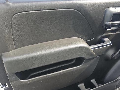 Used 2016 Chevrolet Silverado 1500 W/T RWD image 15