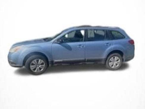Used 2011 Subaru Outback 2.5i AWD/4WD image 3