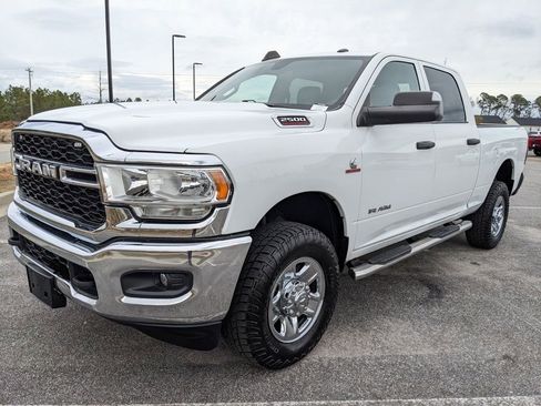 Used 2022 RAM 2500 Tradesman w/ Chrome Appearance Group image 52