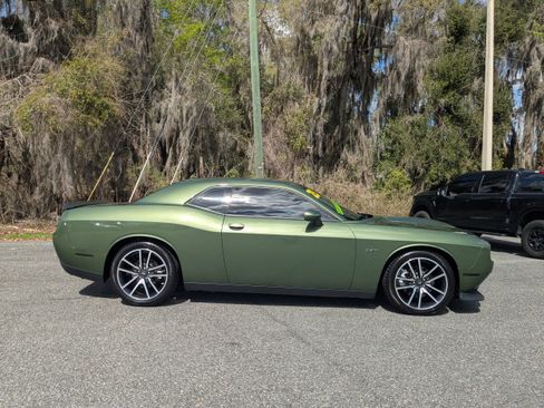Certified 2023 Dodge Challenger R/T image 2