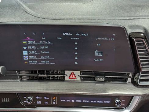 Certified 2023 Kia Sportage SX AWD/4WD image 19
