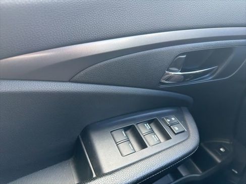 Used 2017 Honda Ridgeline RTL-T image 8