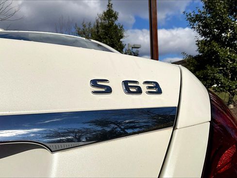 Used 2020 Mercedes-Benz S 63 AMG 4MATIC Sedan image 22