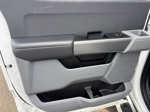 Used 2023 Ford F150 XLT w/ XTR Package image 15