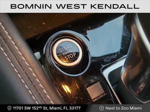 Used 2019 Nissan Kicks SV image 20