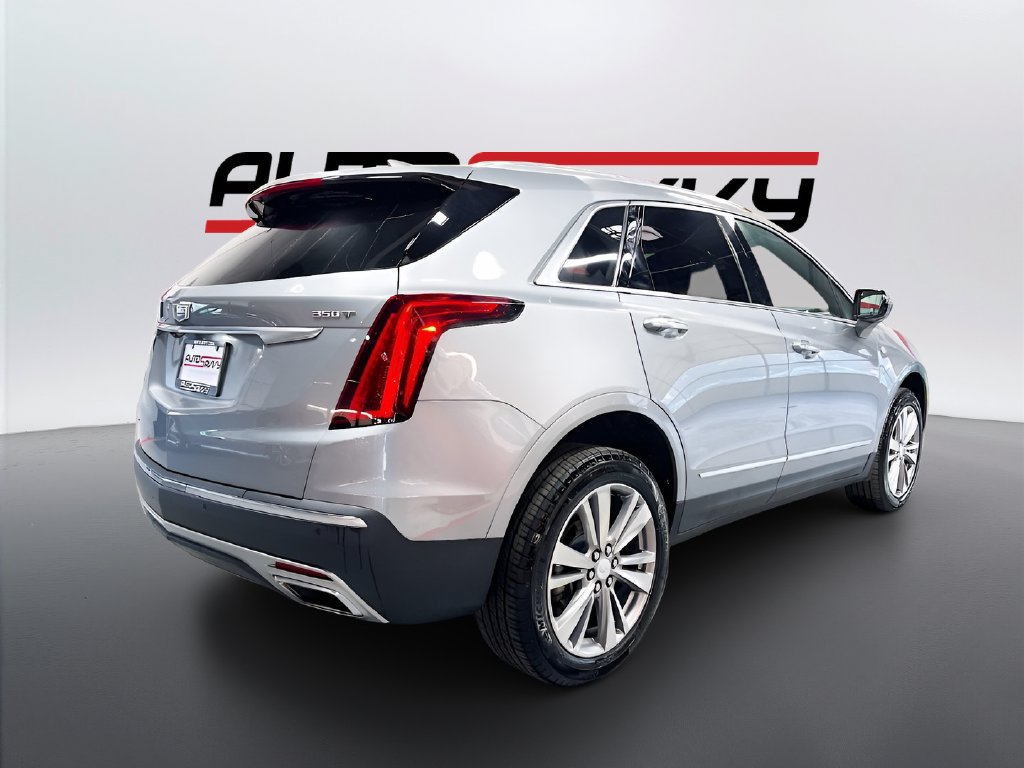 Used 2024 Cadillac XT5 Premium Luxury AWD/4WD image 7