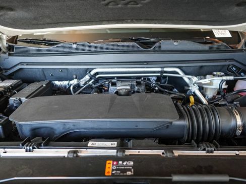 New 2026 Chevrolet Colorado Trail Boss AWD/4WD image 10