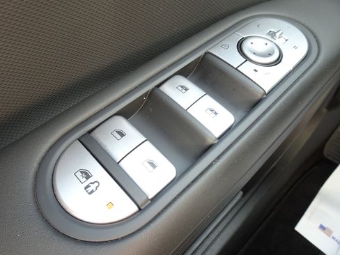 Used 2024 Hyundai Ioniq 5 SEL image 22