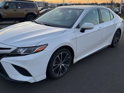 Certified 2020 Toyota Camry SE w/ Convenience Package