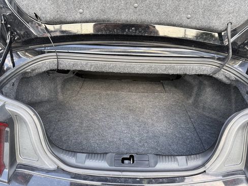 Used 2020 Ford Mustang Premium image 21