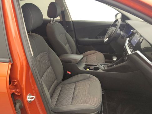 Used 2022 Kia Niro LXS image 21
