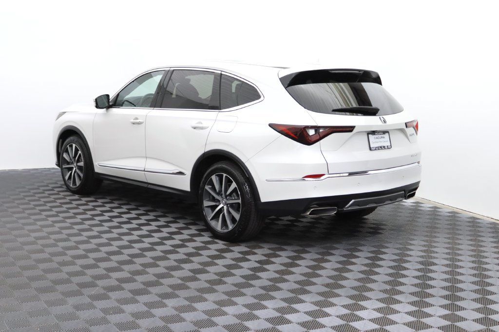 Certified 2026 Acura MDX w/ Technology Package AWD/4WD image 7