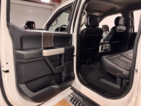 Used 2020 Ford F250 Lariat w/ Lariat Ultimate Package image 15