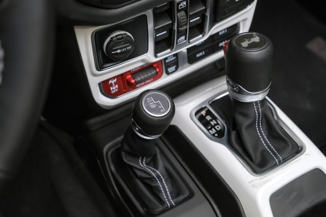 Used 2024 Jeep Wrangler Unlimited Rubicon 392 AWD/4WD image 71