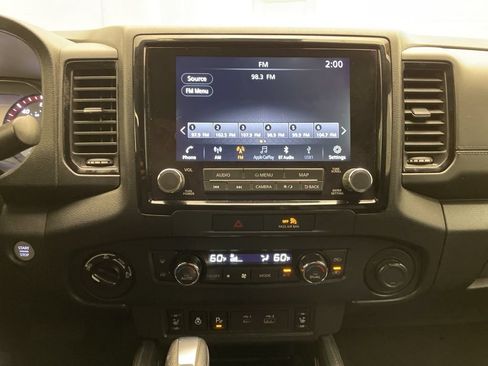 Used 2022 Nissan Frontier PRO-4X w/ Pro-4X Premium Package AWD/4WD image 15