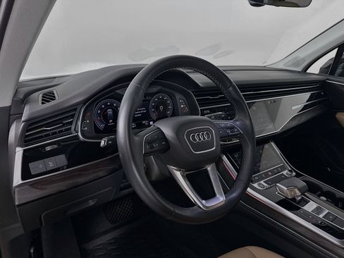 Used 2025 Audi Q7 2.0T Premium Plus AWD/4WD image 32