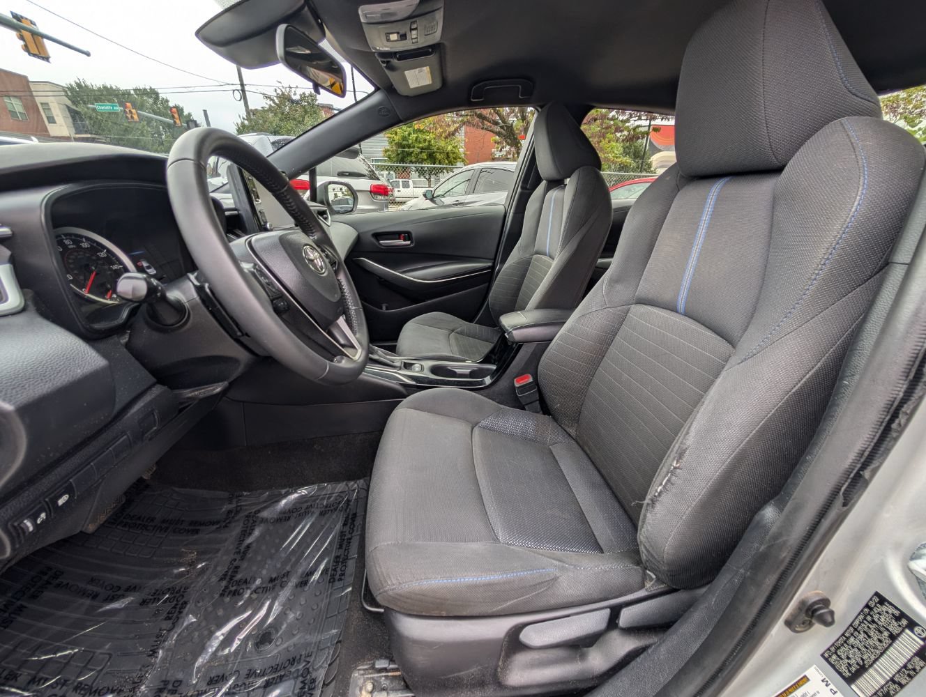 Used 2022 Toyota Corolla SE FWD image 15
