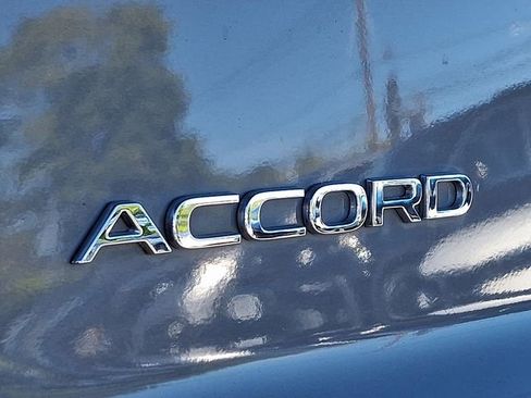 Used 2025 Honda Accord SE image 30
