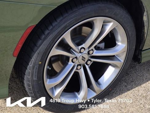 Used 2022 Dodge Charger R/T RWD image 7