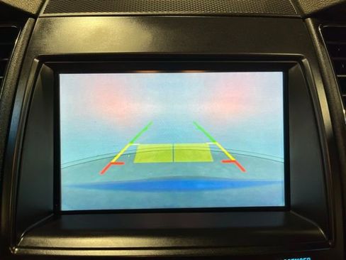 Used 2015 Ford Taurus Limited w/ Equipment Group 301A image 32