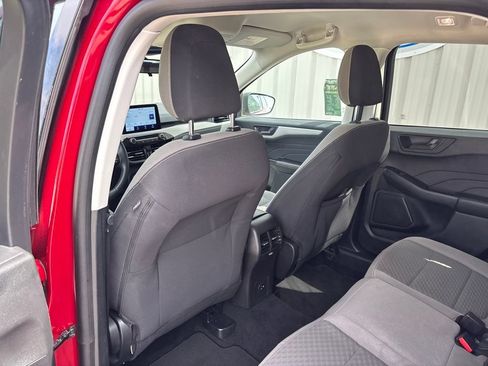 Used 2022 Ford Escape SE w/ Cold Weather Package AWD/4WD image 25