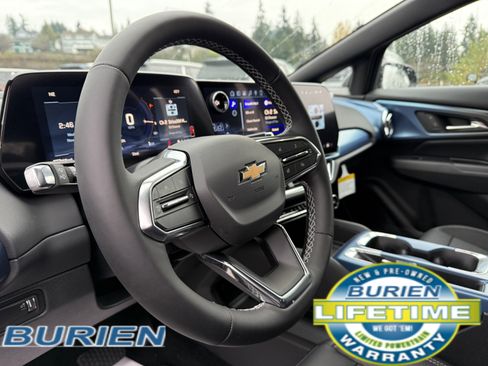 New 2026 Chevrolet Equinox EV LT image 9