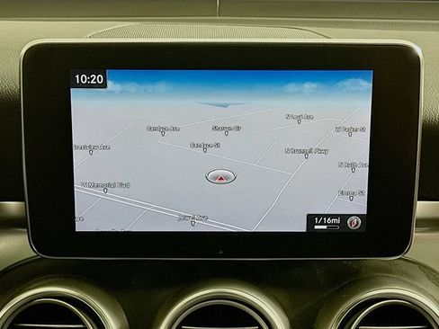 Used 2017 Mercedes-Benz GLC 300 image 16