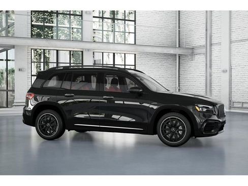 New 2026 Mercedes-Benz GLB 35 AMG 4MATIC image 14