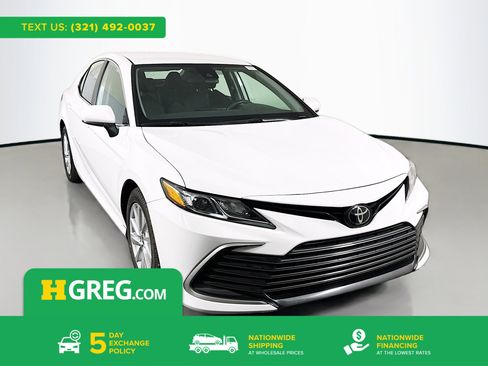 Used 2023 Toyota Camry LE image 1