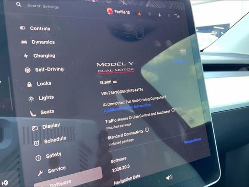 Used 2022 Tesla Model Y Performance AWD/4WD image 24