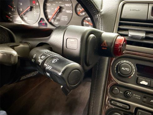 Used 1995 Acura NSX T image 23