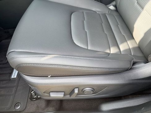 New 2026 Kia Sportage SX Prestige AWD/4WD image 16