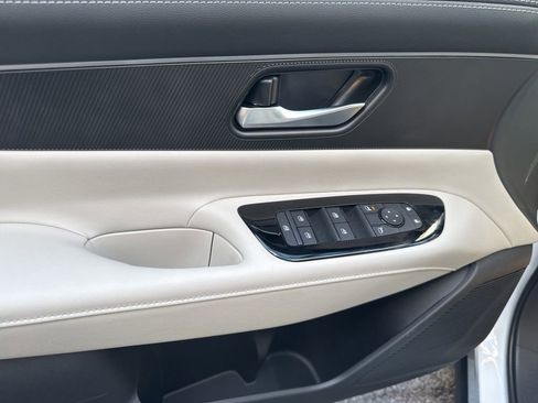 New 2026 Nissan Murano SV AWD/4WD image 19
