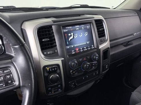 Used 2018 RAM 1500 Big Horn AWD/4WD image 18